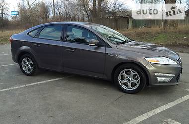 Седан Ford Mondeo 2014 в Киеве