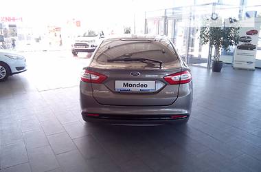 Седан Ford Mondeo 2015 в Днепре