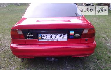 Седан Ford Mondeo 1994 в Кицмани