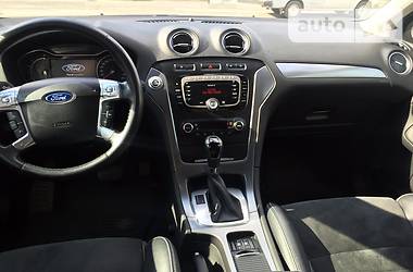 Седан Ford Mondeo 2011 в Ужгороді