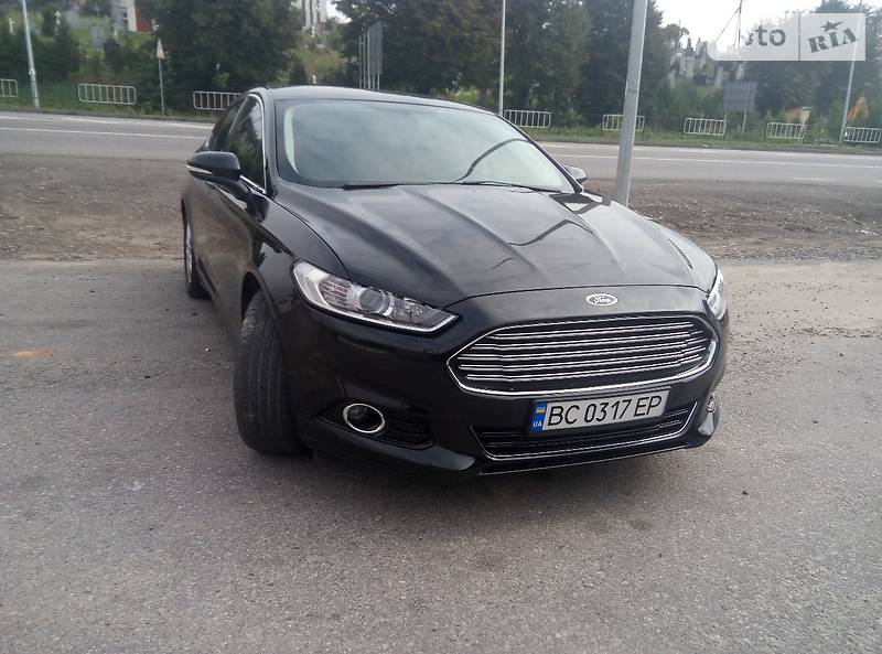 Седан Ford Mondeo 2014 в Львове