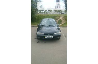 Лифтбек Ford Mondeo 1995 в Львове