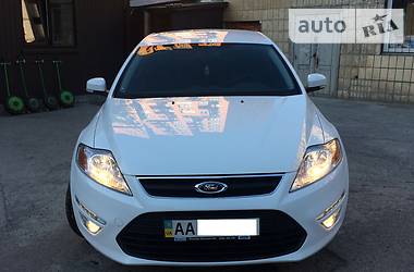 Седан Ford Mondeo 2012 в Киеве