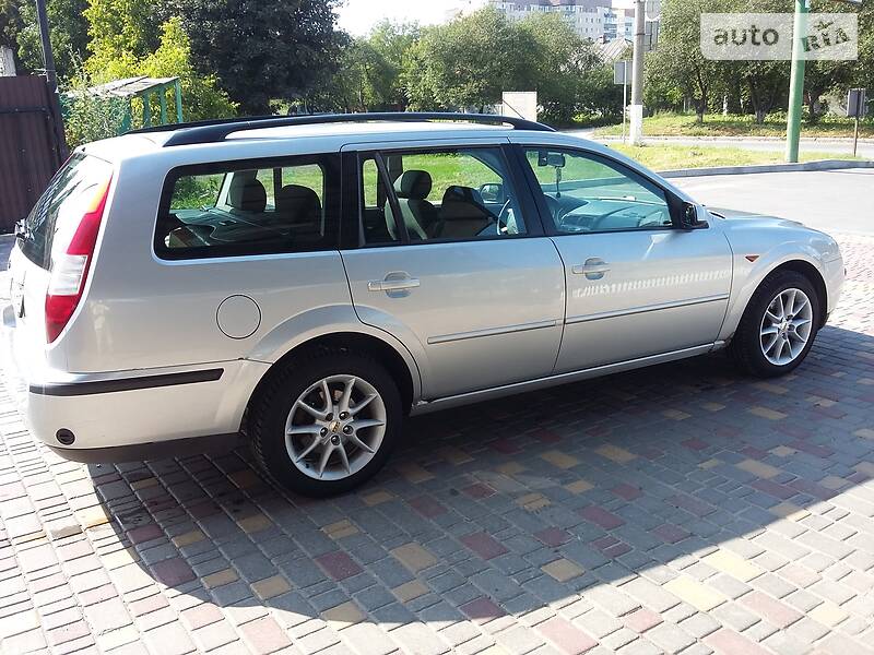 Універсал Ford Mondeo 2001 в Кам'янець-Подільському
