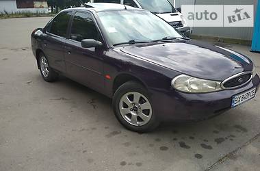 Седан Ford Mondeo 1996 в Хмельницькому