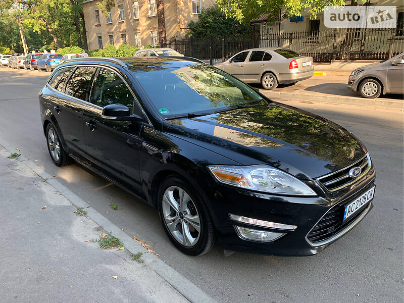 Універсал Ford Mondeo 2013 в 