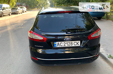 Універсал Ford Mondeo 2013 в 