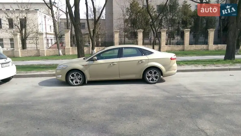 Ford Mondeo