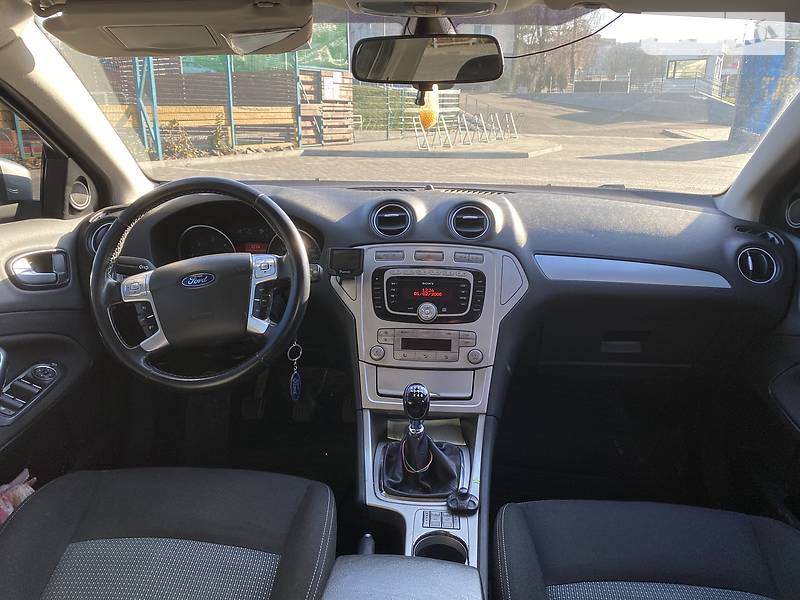 Універсал Ford Mondeo 2010 в Луцьку
