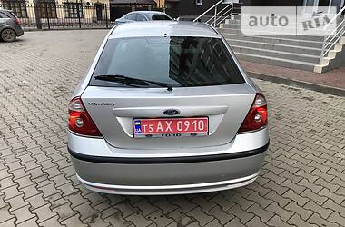 Хетчбек Ford Mondeo 2006 в 