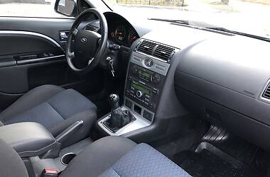 Хетчбек Ford Mondeo 2006 в 
