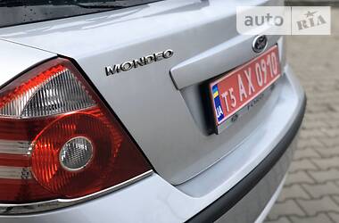 Хетчбек Ford Mondeo 2006 в 