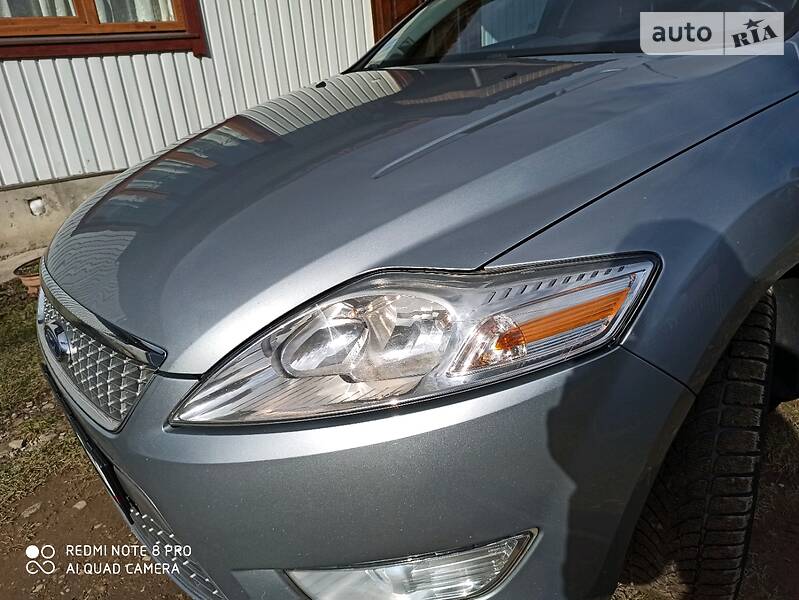 Седан Ford Mondeo 2010 в Дрогобичі