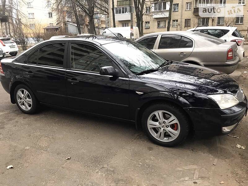 Седан Ford Mondeo 2005 в Киеве