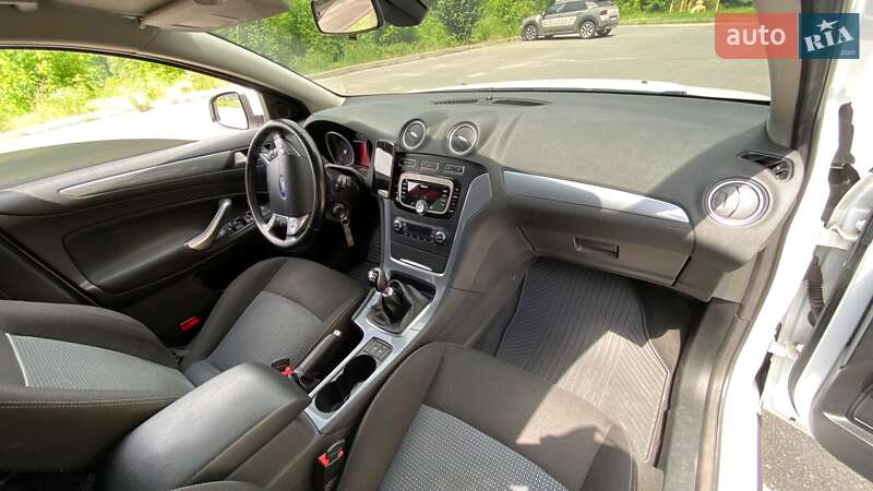 Универсал Ford Mondeo 2011 в Сумах