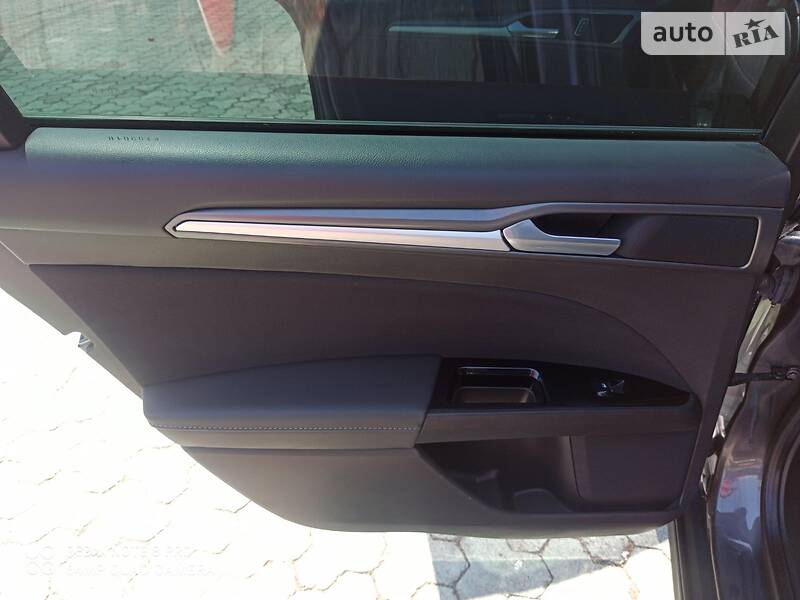 Хетчбек Ford Mondeo 2015 в Дубні фото 79 Хетчбек Ford Mondeo 2015 в Дубні