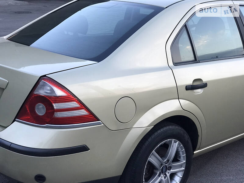 Седан Ford Mondeo 2006 в Києві