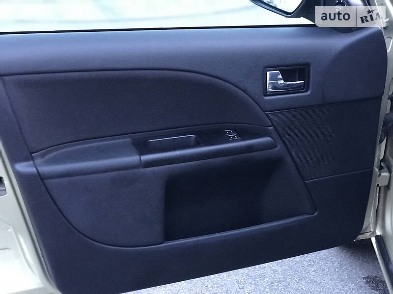 Седан Ford Mondeo 2006 в Києві