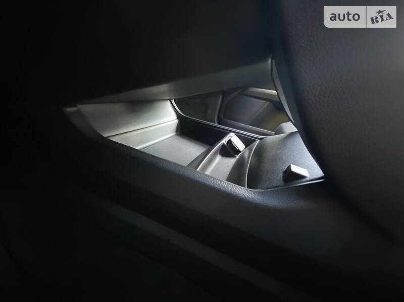 Лифтбек Ford Mondeo 2017 в Черновцах фото 54 Лифтбек Ford Mondeo 2017 в Черновцах