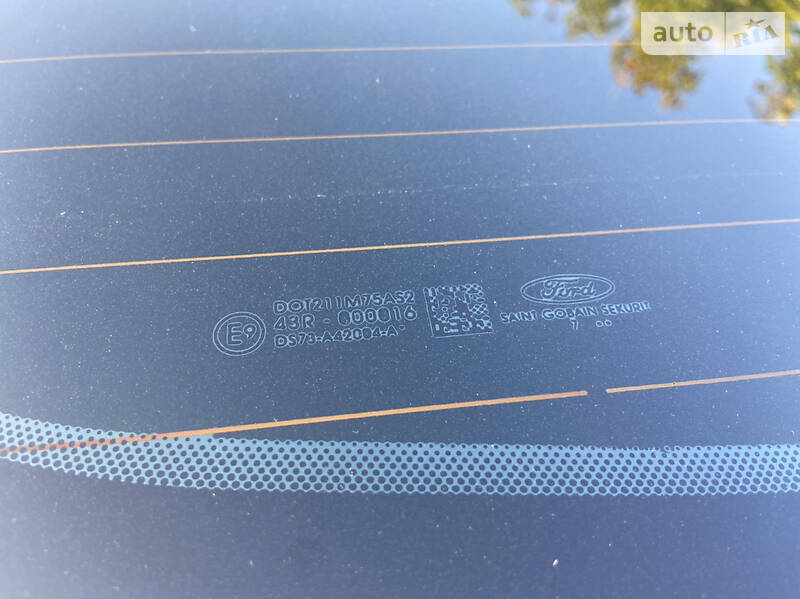 Лифтбек Ford Mondeo 2017 в Черновцах фото 32 Лифтбек Ford Mondeo 2017 в Черновцах