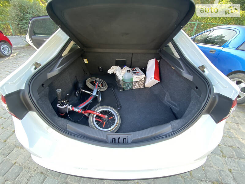 Лифтбек Ford Mondeo 2017 в Черновцах фото 24 Лифтбек Ford Mondeo 2017 в Черновцах