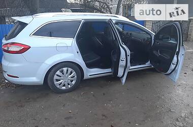 Универсал Ford Mondeo 2011 в Чорткове