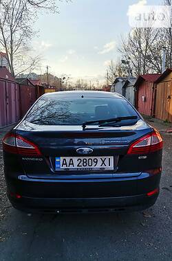 Лифтбек Ford Mondeo 2008 в Киеве