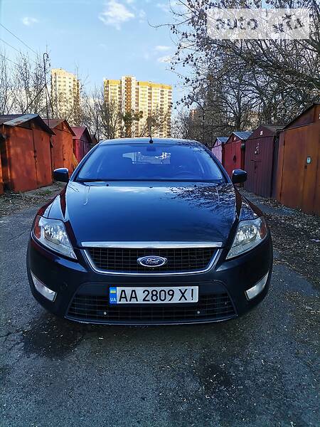 Лифтбек Ford Mondeo 2008 в Киеве