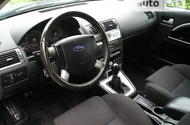 Хэтчбек Ford Mondeo 2004 в Виннице