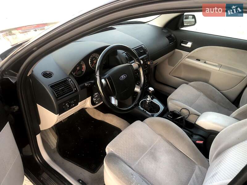 Лифтбек Ford Mondeo 2001 в Киеве фото 6 Лифтбек Ford Mondeo 2001 в Киеве