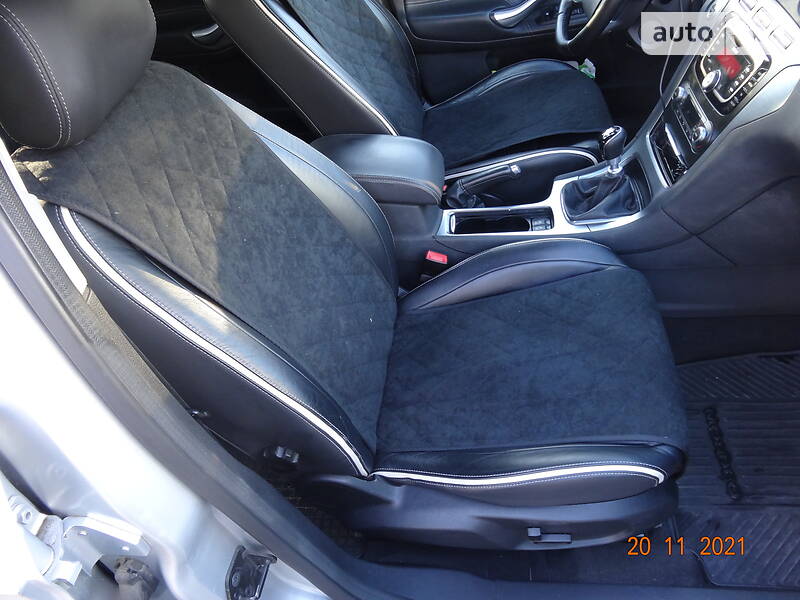 Хетчбек Ford Mondeo 2010 в Львові