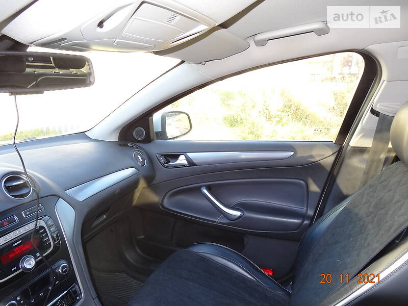 Хетчбек Ford Mondeo 2010 в Львові