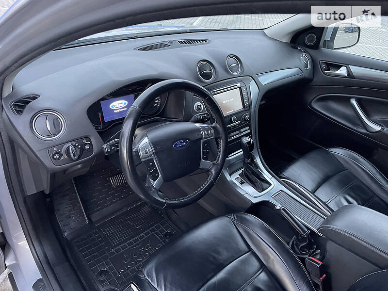 Седан Ford Mondeo 2014 в Коломые