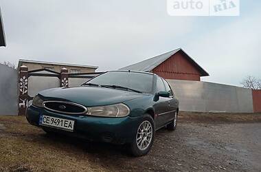 Седан Ford Mondeo 1996 в Черновцах