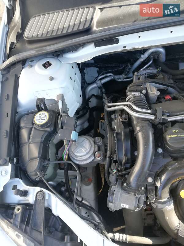 Седан Ford Mondeo 2011 в Кам'янець-Подільському