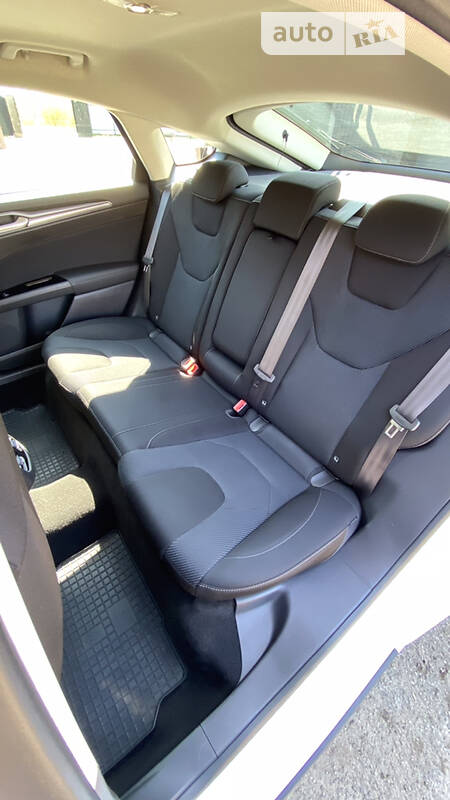 Лифтбек Ford Mondeo 2017 в Славуте