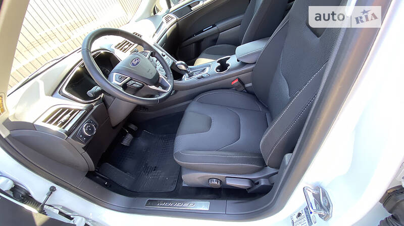 Лифтбек Ford Mondeo 2017 в Славуте