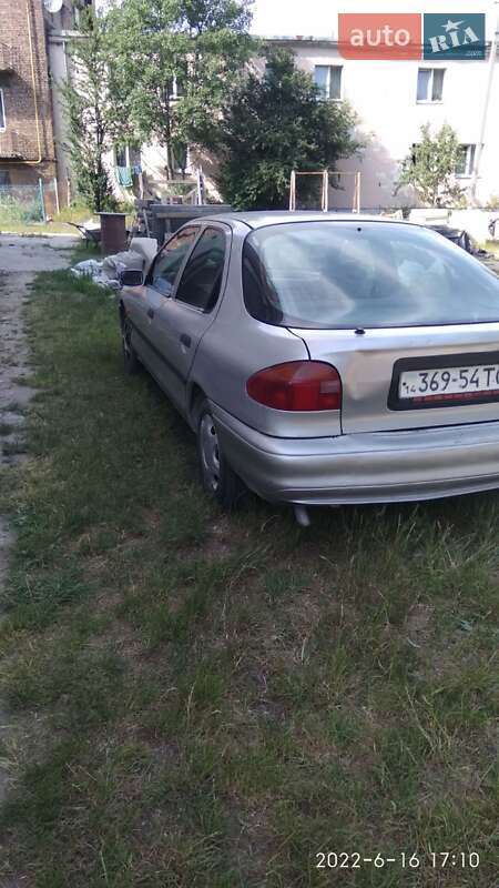Хетчбек Ford Mondeo 1994 в Львові