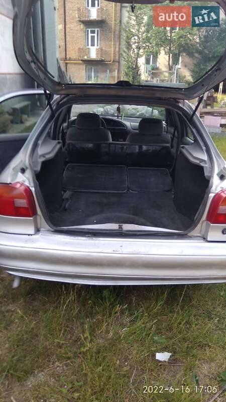 Хетчбек Ford Mondeo 1994 в Львові