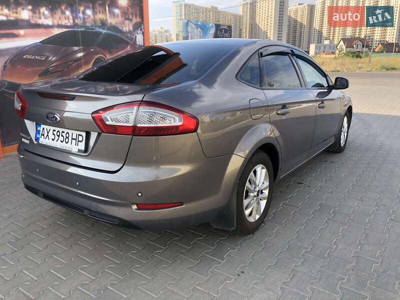 Седан Ford Mondeo 2012 в Одессе