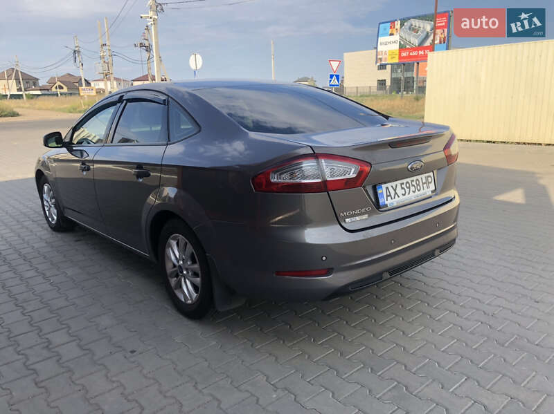 Седан Ford Mondeo 2012 в Одессе