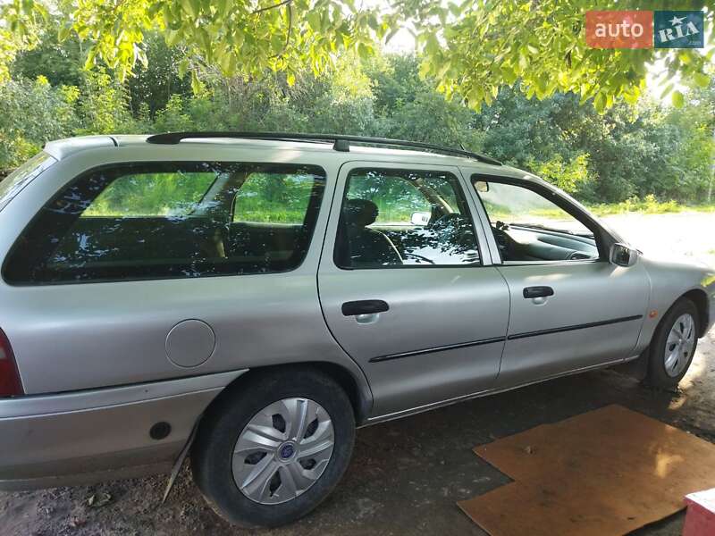 Универсал Ford Mondeo 1996 в Житомире фото 6 Универсал Ford Mondeo 1996 в Житомире