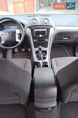 Универсал Ford Mondeo 2011 в 