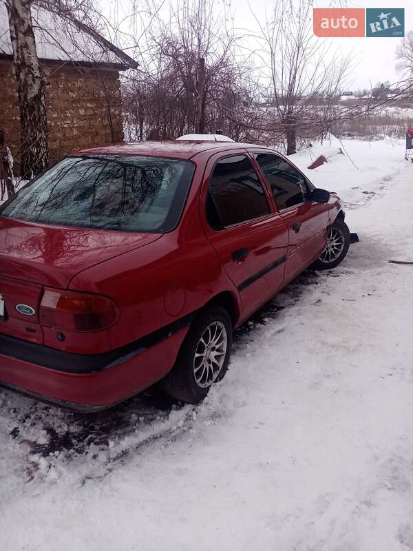 Седан Ford Mondeo 1993 в Чернигове