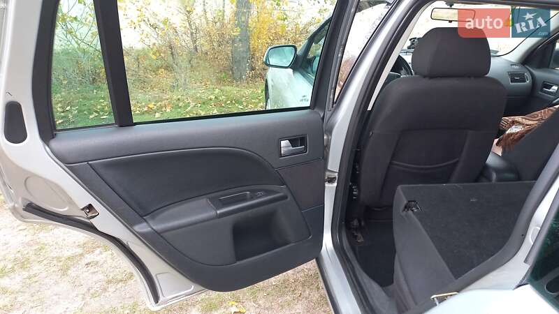 Універсал Ford Mondeo 2004 в Черкасах