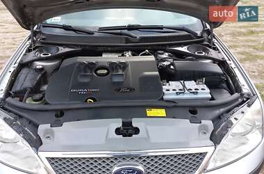 Универсал Ford Mondeo 2004 в 