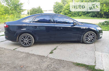 Седан Ford Mondeo 2010 в Кролевце