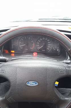 Лифтбек Ford Mondeo 1993 в Летичеве