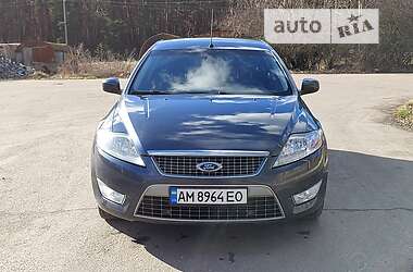 Лифтбек Ford Mondeo 2009 в 
