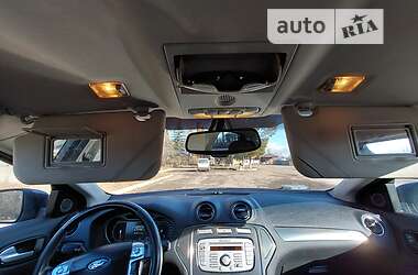 Лифтбек Ford Mondeo 2009 в 